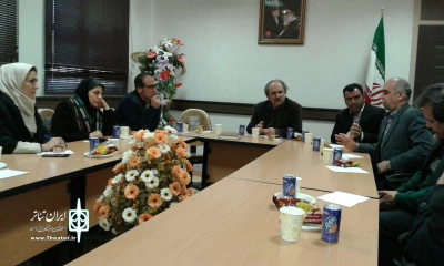 اولین جلسه هم اندیشی پیشکسوتان تئاتر شهرستان خرم آباد برگزار شد
