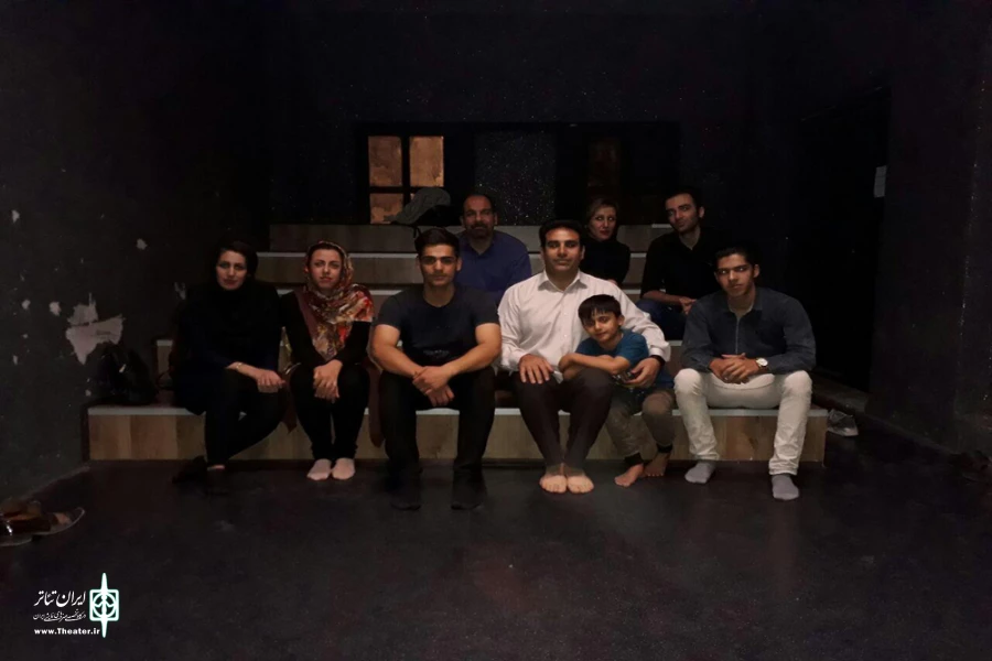 « عاشقانه» متنی از محمدرضا صادقی نسب جهت اجرا در شهرستان خرم آباد آماده می‌شود. 3