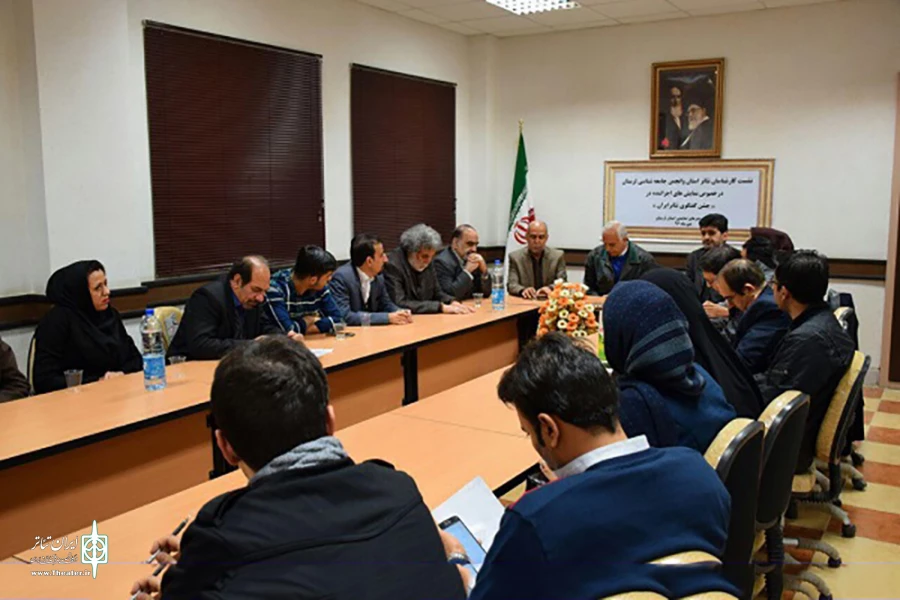 لزوم توسعه گفتگوی بین صاحبان فکر و اندیشه در لرستان 2