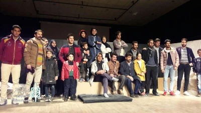 برای همکاری خیریه آبشار عاطفه های شهرستان دلفان

«نمایش کمدی مردگان»در لرستان اجراشد