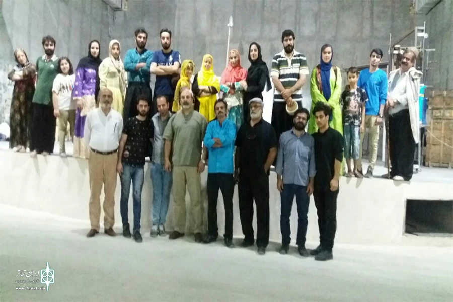نمایش «افسانه کوه پریز » به روی صحنه رفت. 2