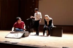 نمایش «پرده » به روی صحنه رفت. 3