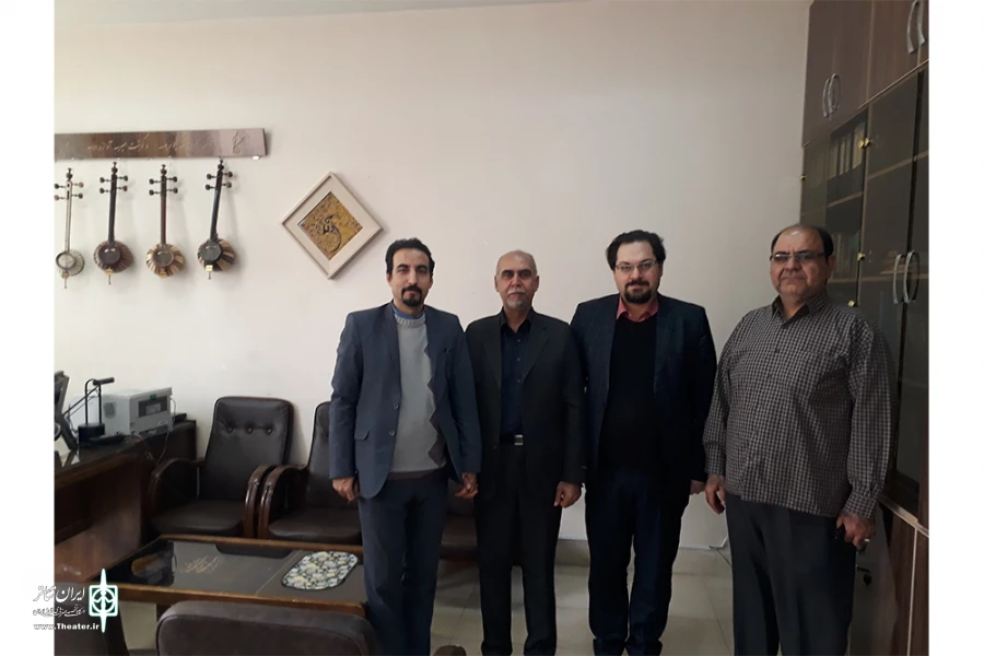 میزبان سی وهفتمین جشنواره بین الملی تئاترفجرخواهدشد 2