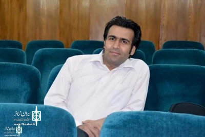 پژمان شاهوردی کارگردان نمایش خیابانی «این کجا و آن کجا» حاضر در جشنواره فجر:

تئاتر خیابانی در عادی ترین فضاها یک اتفاق بزرگ است