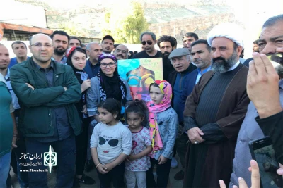 رونمایی از پوستر هفته بزرگداشت تئاتر

در میان سیل زدگان پلدختر