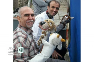 با هدف کمک و ایجاد روحیه

اجرای گروه های نمایشی لرستان در کمپ های اسکان سیل زدگان