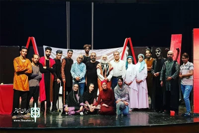 گفتگو با کارگردان و عوامل «سایه اهریمن»

به بهانه اجرای عمومی در شهرستان بروجرد