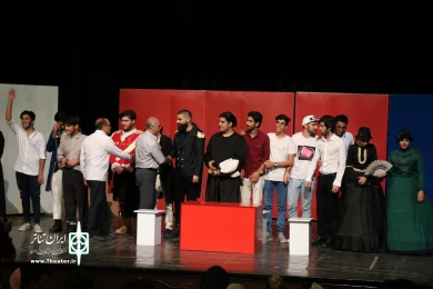 نمایش
اسمز
کارگردان، پویا حسنوند
عکاس، سارا سیف