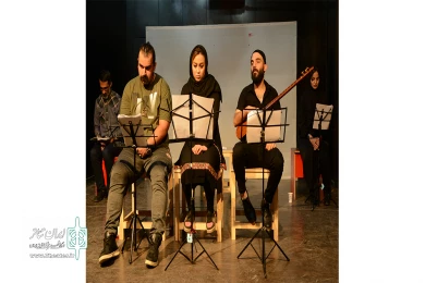 این روبان سیاه که به قاب دنیاست
عکاس، نازنین زیدی نژاد