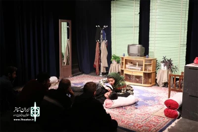 چهارمین نمایش درروز  اول جشنواره استانی

نمایش آقا لیلا از شهرستان بروجرد به روی  صحنه رفت