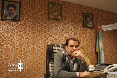 غلامحسین شاعلی:

برگزاری جشنواره های تئاتر زمینه شکوفایی و انگیزه های کافی هنرمندان  را فراهم می‌کند
