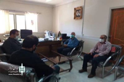 دراولین همکاری انجمن هنرهای نمایشی و بنیادشهید استان لرستان

سیزده اثر خیابانی جهت حمایت مالی معرفی شدند