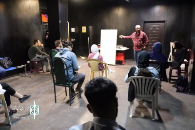 به همت انجمن انجمن هنرهای نمایشی استان لرستان

ورک شاپ بازیگری ازایده تا اجرا در شهرستان درخرم آباد برگزار شد