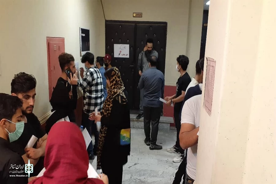 نخستین جلسه عضوگیری کانون نمایشگران جوان خرم آباد با استقبال علاقه مندان برگزار شد. 3