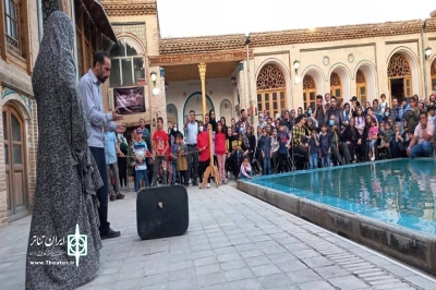 به کارگردانی سید حسام شریعتمداری

نمایش «چند کیلومتر مانده است» در شهرستان بروجرد اجرا شد