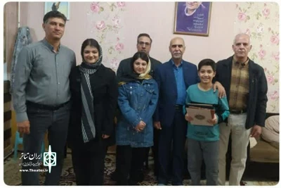 به پاس زحمات هنرمند فقید اسفندیار ملایری

از خانواده زنده یاد اسفندیار ملایری تقدیر شد