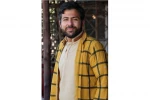 به عنوان هنرمند برتر سال تئاتر خیابانی استان لرستان شد. 2