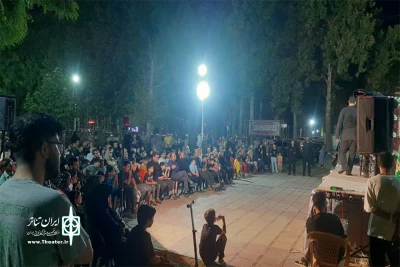 در قالب طرح شهید آوینی

نمایش چشم به راه «غواص مادر» درشهرستان بروجرد روی صحنه رفت