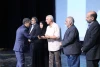 برگزیدگان نخستین جشنواره نمایش‌نامه‌خوانی «آوای لرستان» در خرم‌آباد معرفی و تجلیل شدند.